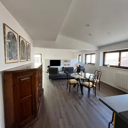 Habita Secondo Piano Ferienhaus